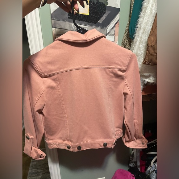 Pink jacket - Picture 3 of 4